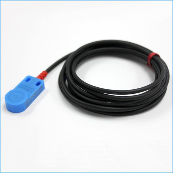 Quality 4mm Sensing Inductive Position Sensor 12-24VDC Top Induction Metal Detector for sale