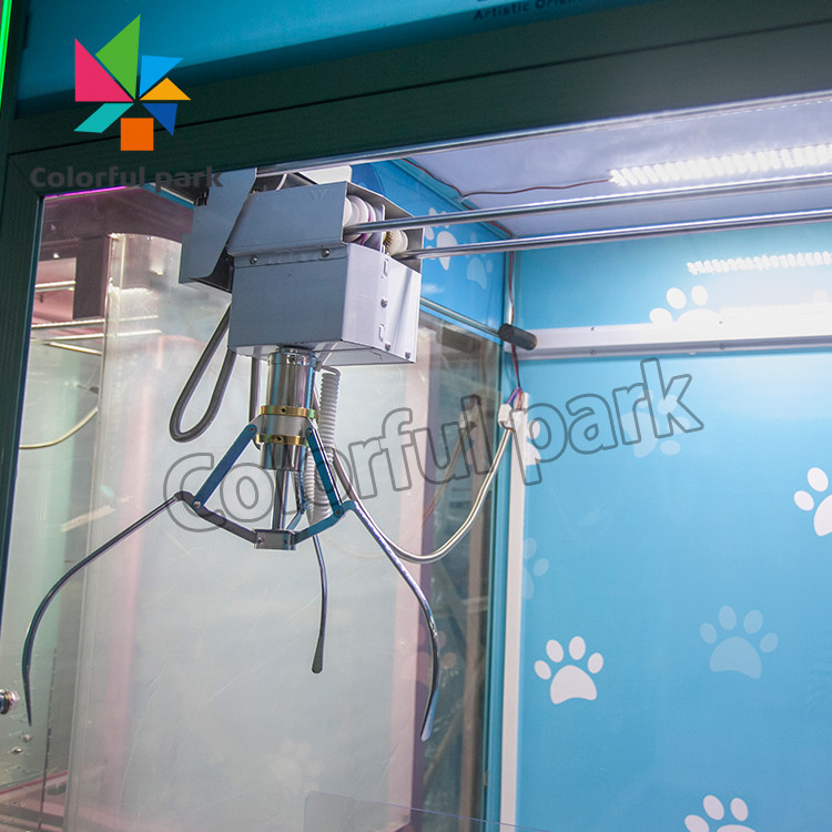 Single Player Custom Claw Machine For Game Center With color changing light