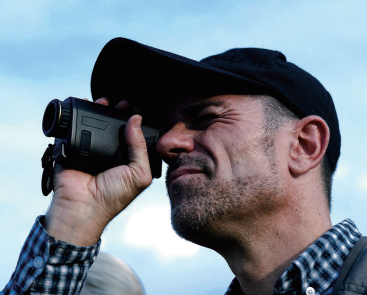 ARC SERIES Thermal Monocular with 1800m Detection Distance 1440×1080 OLED Display and Long Battery Life for Outdoor Use