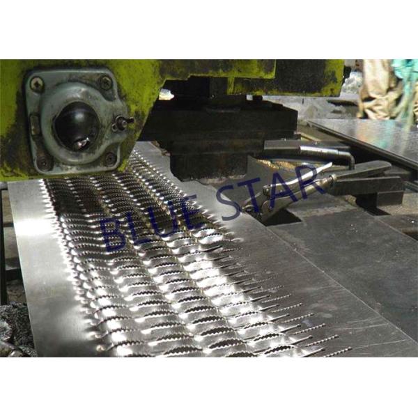 Aluminum Perforated Metal Sheet Round / Crocodile Jaw Hole 45° / 60° Puchend Hole Mesh