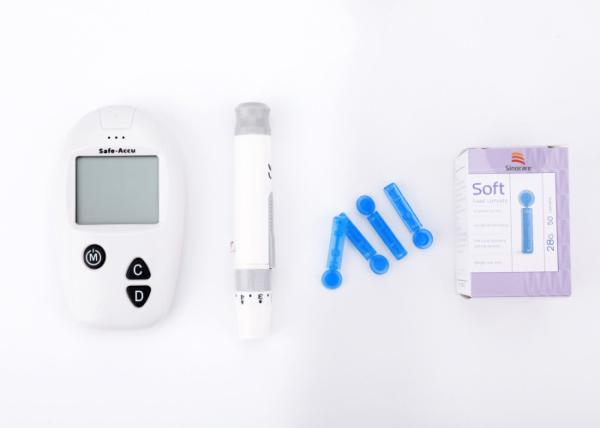 Rapid Test Result Diabetic Testing Meters , Blood Sugar Monitors For Home Use