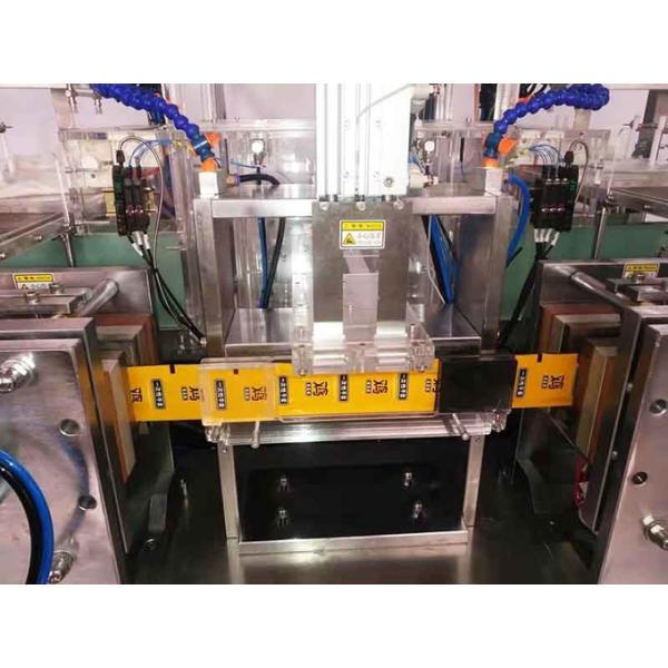 Servo Driven 1 Pair CPE Glove Folding Packing Machine 4 Side Plastic Film Pack 5