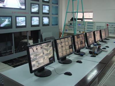 VGA Flat Screen Computer Full Hd Lcd Monitor With 0.282H ×0.282V Dot Pitch