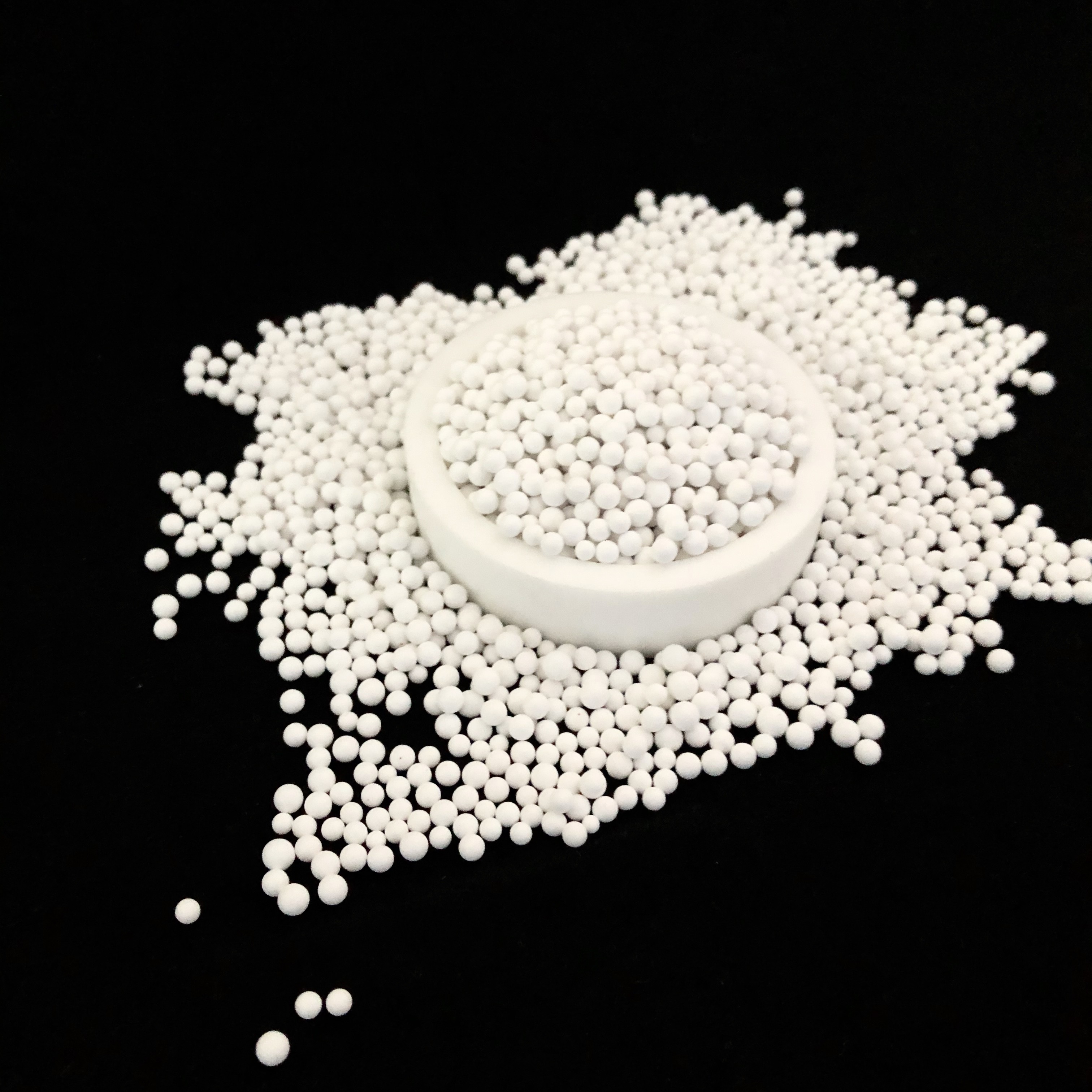 3.6g/cm3 High Alumina Ceramic Ball Refinery Catalyst 90% Alumina Oxide Balls