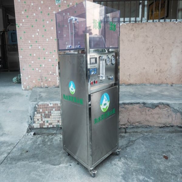 Teaching Small Scale Desalination Demonstrator