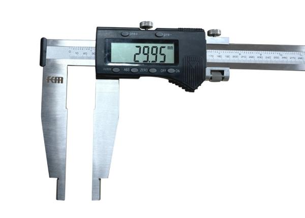 Quality Precision Electronic Digital Caliper With 0-1000mm Measuring Range For Wide Size Measurement for sale
