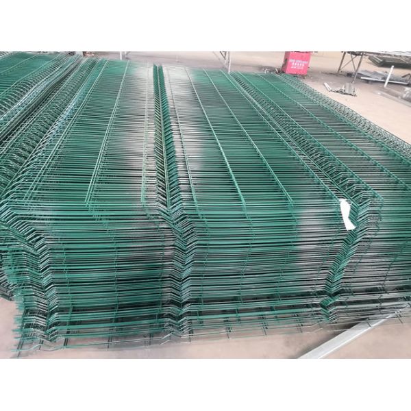 Pre Galvanized PVC Coated Green 3D Welded Wire Mesh Fence 4mm 2 Curvy