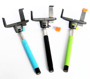 China Self portrait bluetooth mobile phone accessories bluetooth selfie sticks gift self shutter on sale