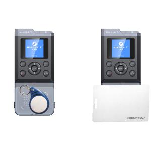 China 2000mAh 7.4Wh RFID Smart Reader Contactless 600MHz Handheld RFID Reader on sale