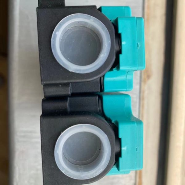 Pepperl+Fuchs 3RG4031-6JB00-PF Inductive Proximity Sensor with 50 mm to 450 mm Sensing Range ≤ 1 ms Response Time and 1,000 Hz Operating Frequency