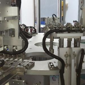 China CE Cap Screwing Machine Electric Screw Cap Sealing Machine 220V on sale