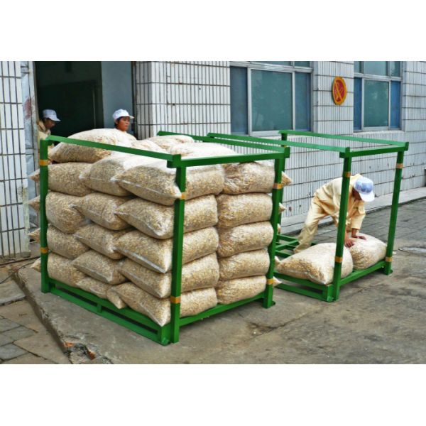 Customised Adjustable Stacking Shipping Stack Rack With Steel Plate