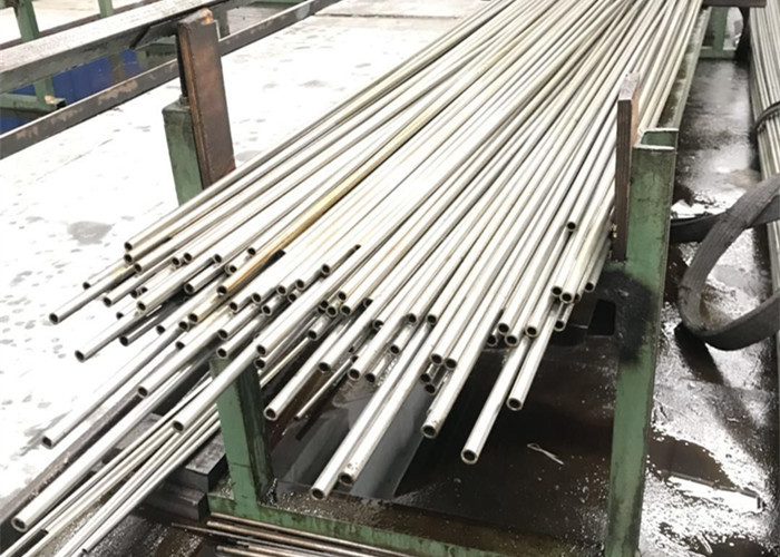 2.4819 Hastelloy C276 Alloy Seamless Pipe Diameter 6mm Wall Thickness 1mm Bright Finish