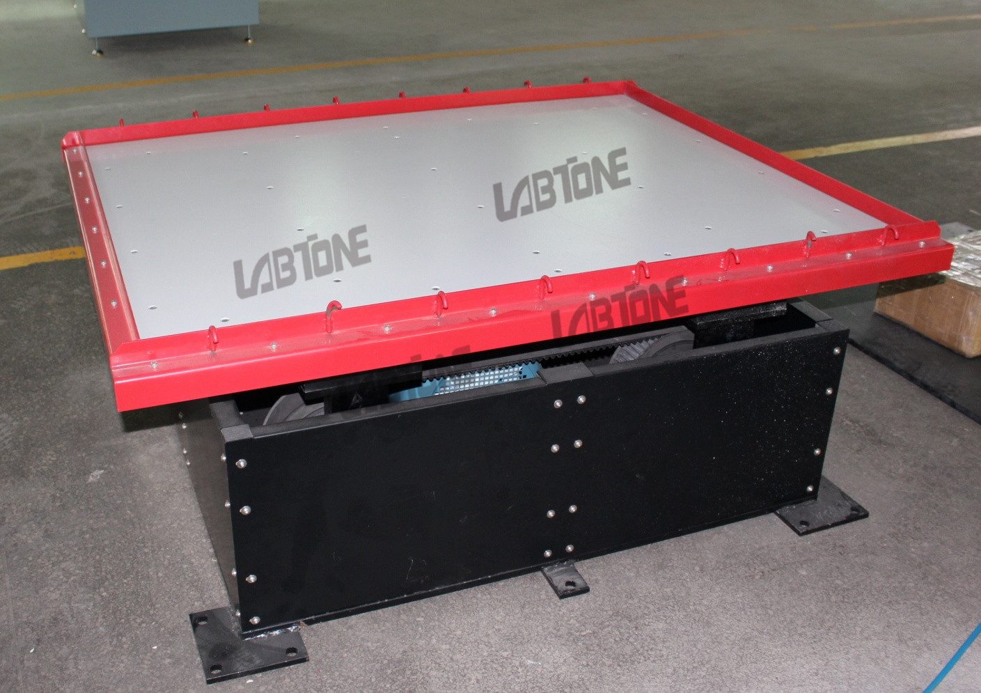 Mechanical Shaker Table Transportation Simulators Meets ISTA, ASTM MIL-STD Standard
