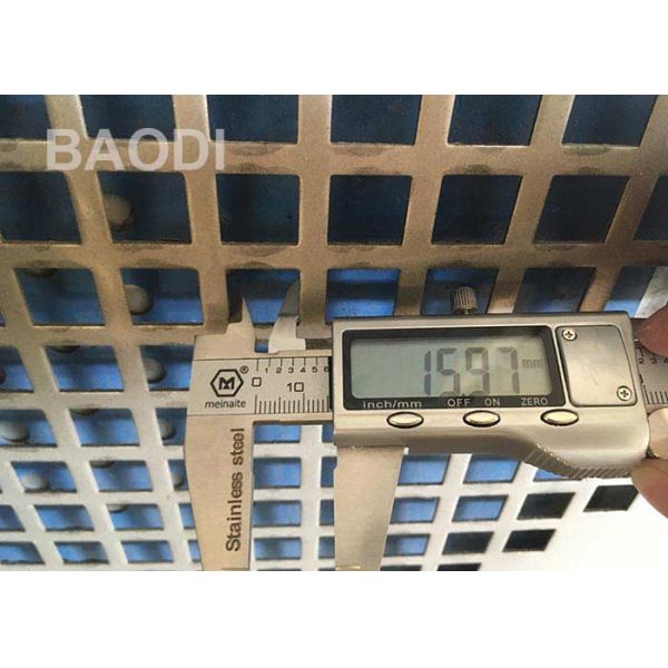 Square Hole Galvanized Decorative Screen ODM Perforated Mesh 1m X 2m