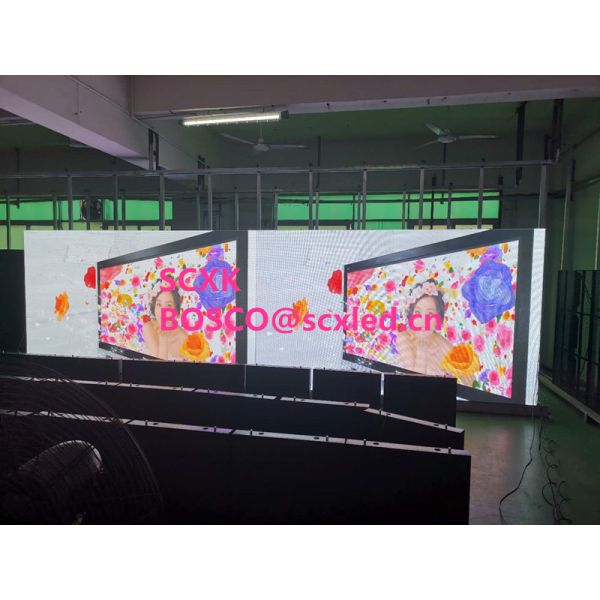 IndoorSMD2121 Matrix Small P2.5 640X640MM Electronic Advertising Videos Wall Screen Panel Display led