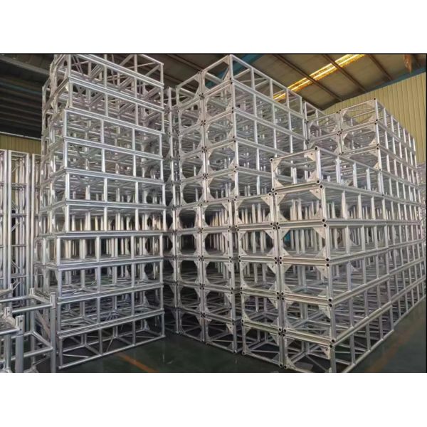 Silver Aluminum Bolt Square Truss 300mm*300mm Portable DJ Truss Upright Totem