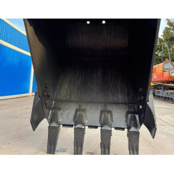 Komatsu PC128US Excavator Bucket