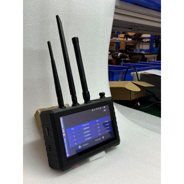 Portable FPV Transmission Interception Device Full-Band Detection and Customizable Scanning Options for Evidence Collection
