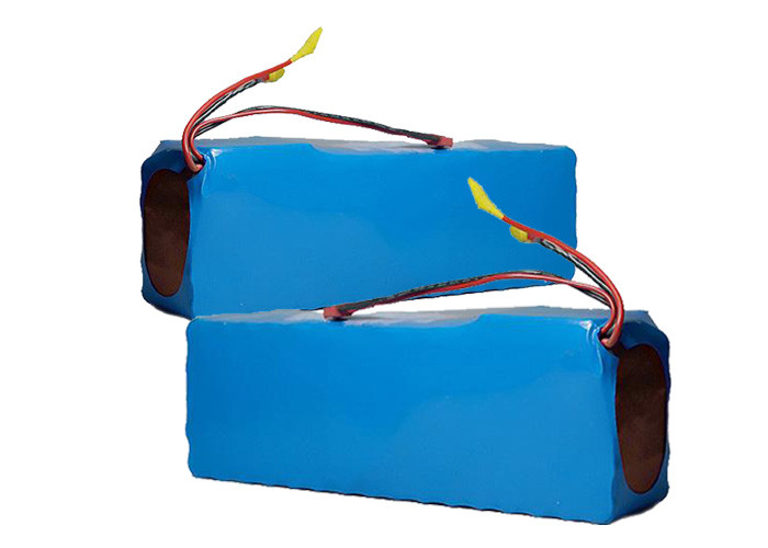 Durable Custom Lithium Ion Battery Packs 18650 Lithium Cells 2S1P 7.4V 2600mAh