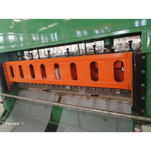 Diamond Facade Expanded Metal Wire Mesh Material Aluminium 5052