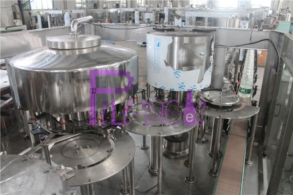 Quality Non - Carbonated Drink Automatic Filling Machine 1200bph Rotary 3 In 1 for sale