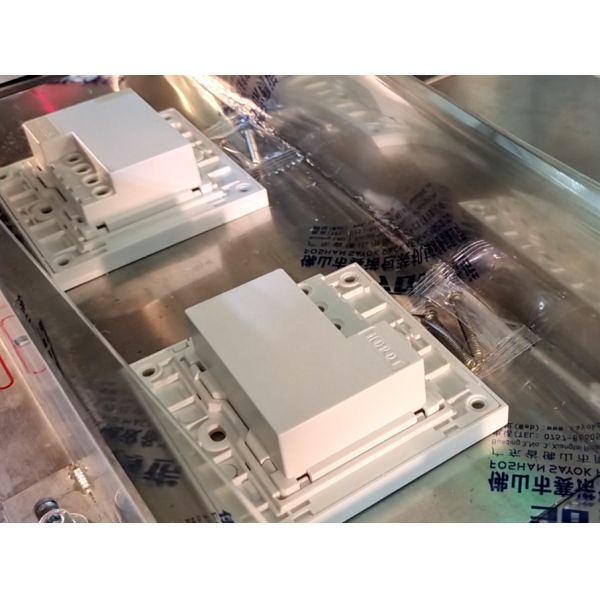 Intact 2.8KW Automatic Packing Machinery Panel Screw Packing Machine