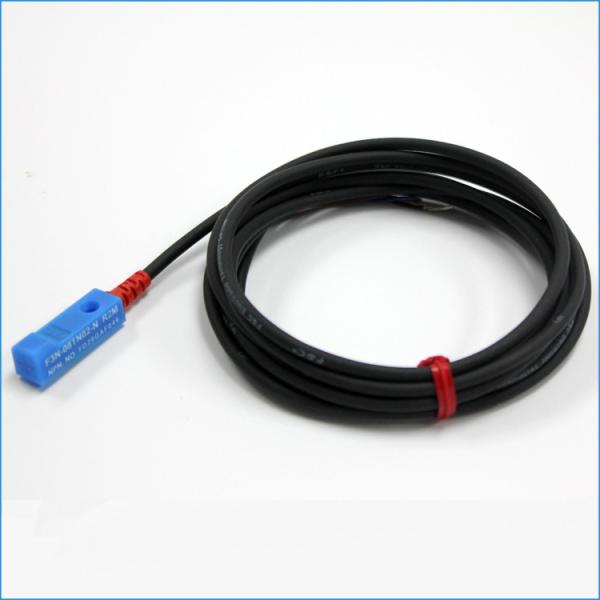 Quality Small Inductive Proximity Sensor Front Sensing 2mm NPN Flat for sale
