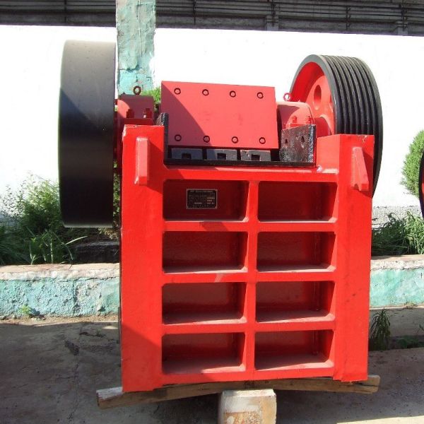 10tph-650tph Capacity Primary Jaw Crusher For Quarry Stone Produce