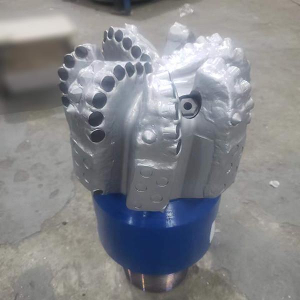Quality PDC Button Bit 9 Inch 7 Blades API Rock Bit  Of  Diamond Drilling tool for sale