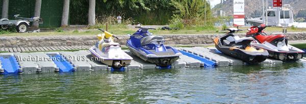 Quality plastic floating dock boat ramp for sale