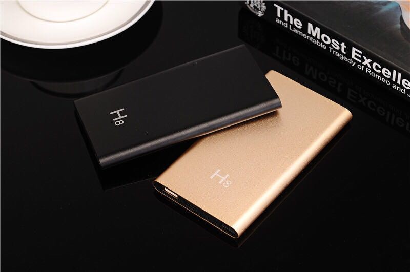Hidden Cameras Portable Mini HD 1080P WiFi Hidden Camera Power Bank with Motion Detection, Support iOS/Android PC H8
