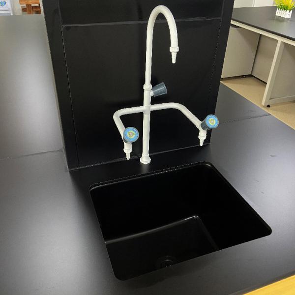 Quality Gooseneck Lab Fittings Three Way Automatic Laboratory Water Faucet Sink Assay for sale