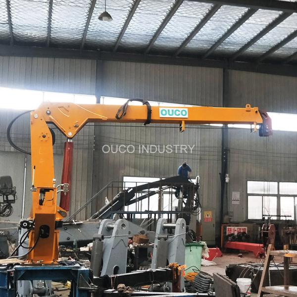 Ccs Certification White 0.6t 5m Telescopic Boom Crane For Applied In The Luxury Yacht