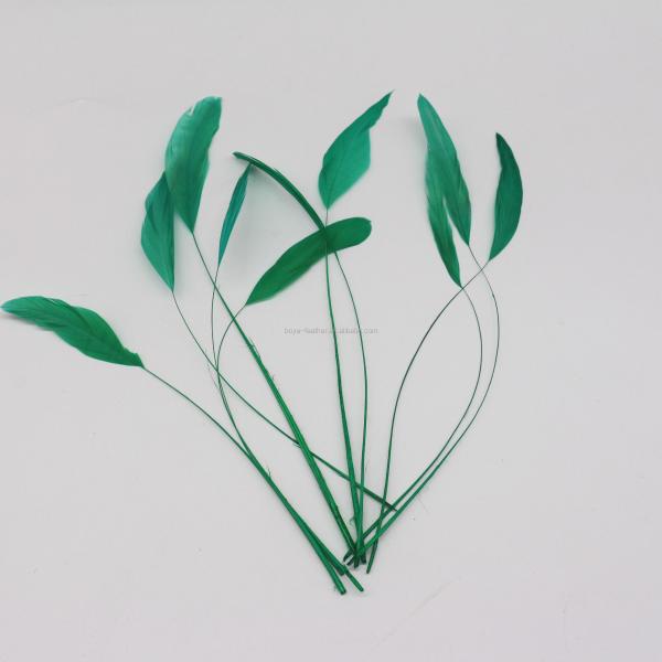 8-10 inch Chicken Feather Party Decoration Stripped Coque Create a Stunning Atmosphere