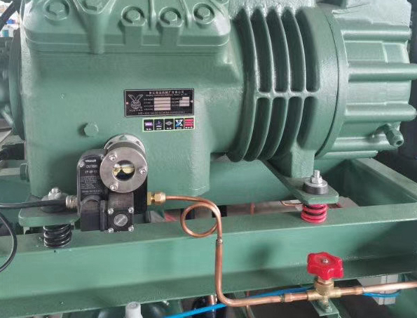 OUT580 OUT680 Oil Level Controller Cooling System Oil Level Regulator