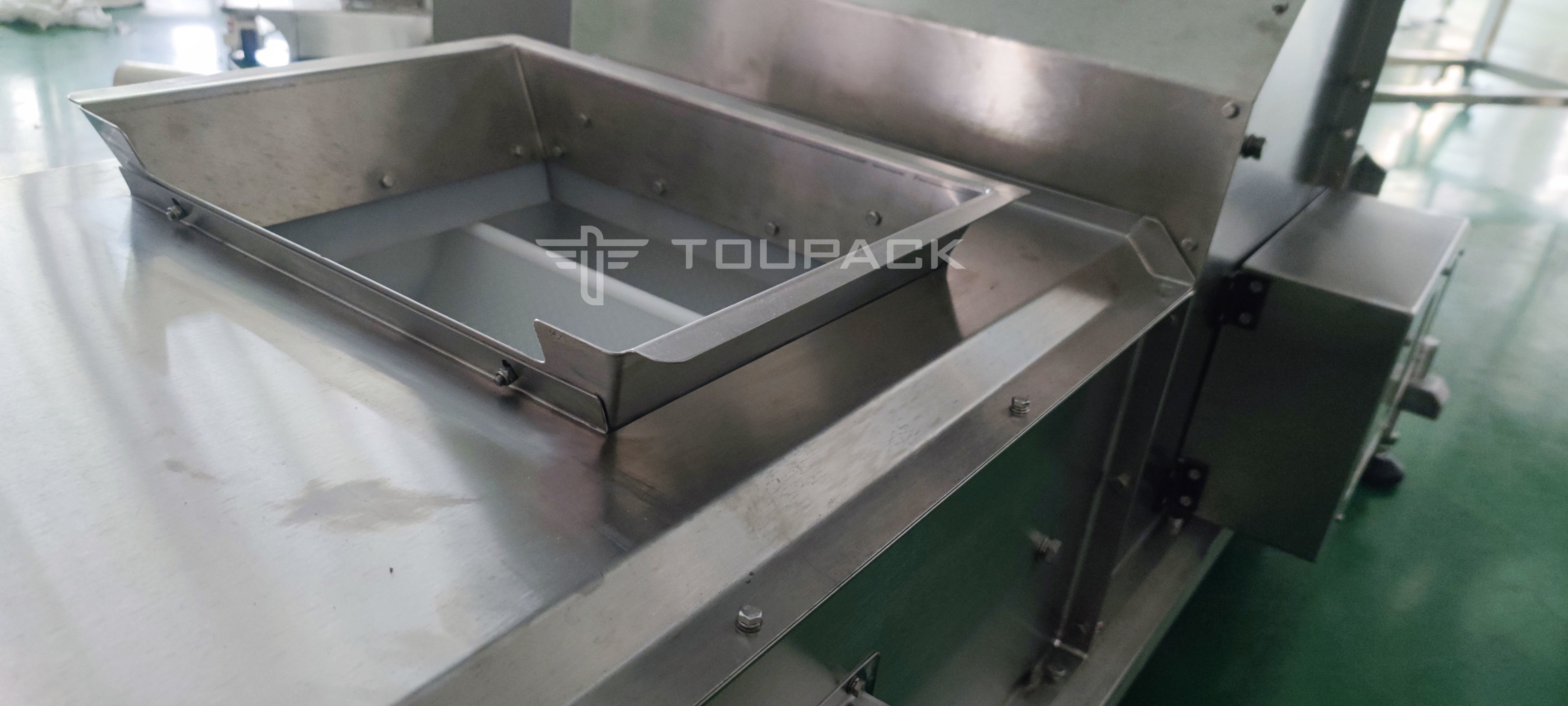 SS Eversion Z Type Bucket Elevator Chemical Bulk Powder Particle Material Handling Conveying Machine