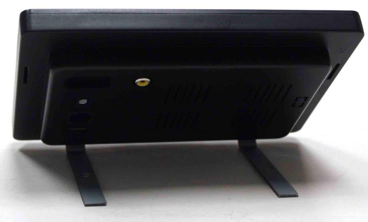 Q896 desktop mount.jpg