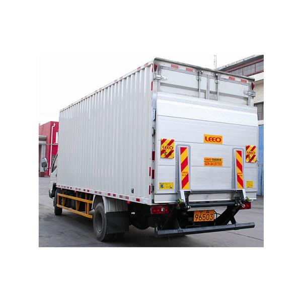 2.5KW Durable Cantilever Liftgate Box Truck With Liftgate Hydraulic 1500kg
