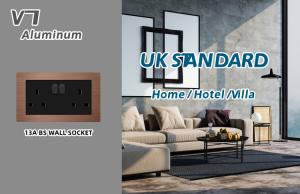 China 13A 250V Wall Power Socket UK Standard 146mmX86mm Size Multiple Materials on sale