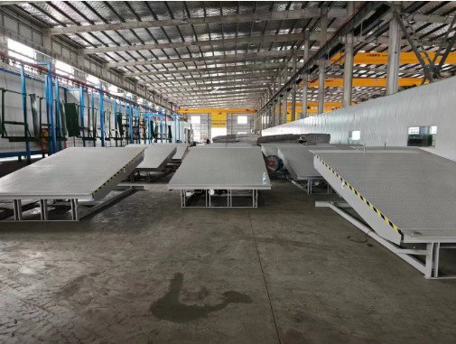 Dock levellers for warehouse loading bay or Hydraulic loading dock levelers