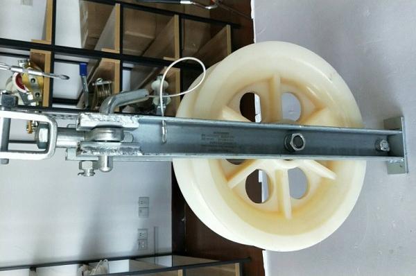 Quality 660 Conductor Stringing Blocks Overhead OPGW Stringing for sale