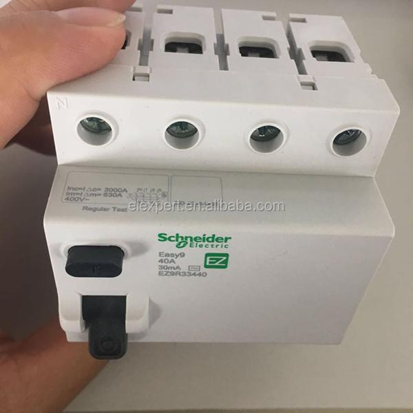 High quality EZ9R36463 Easy9 4 pole 25A 30mA RCD/ELCB/RCCB
