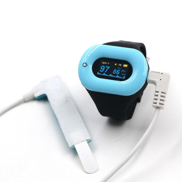 PI Function Wearable Pulse Oximeter With Low Voltage Alarm Powered By 2 AAA
