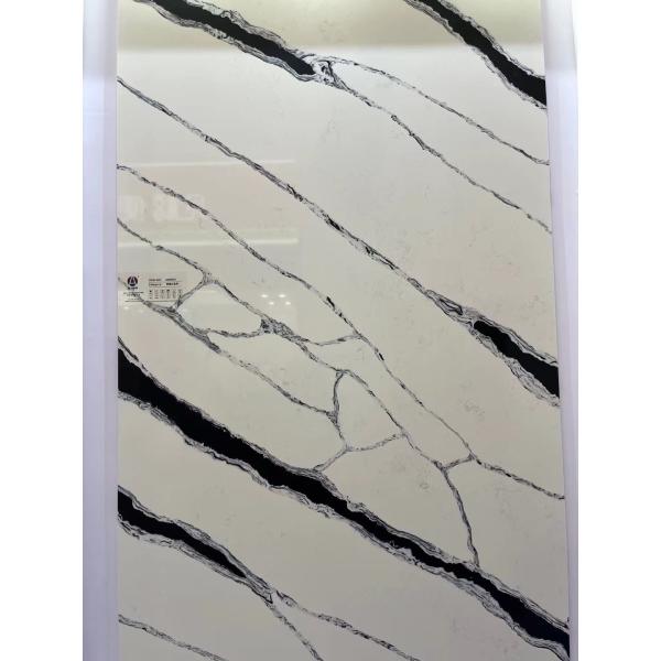 Panda White Calacatta Quartz Stone Marble Slab OEM ODM Heat Insulation
