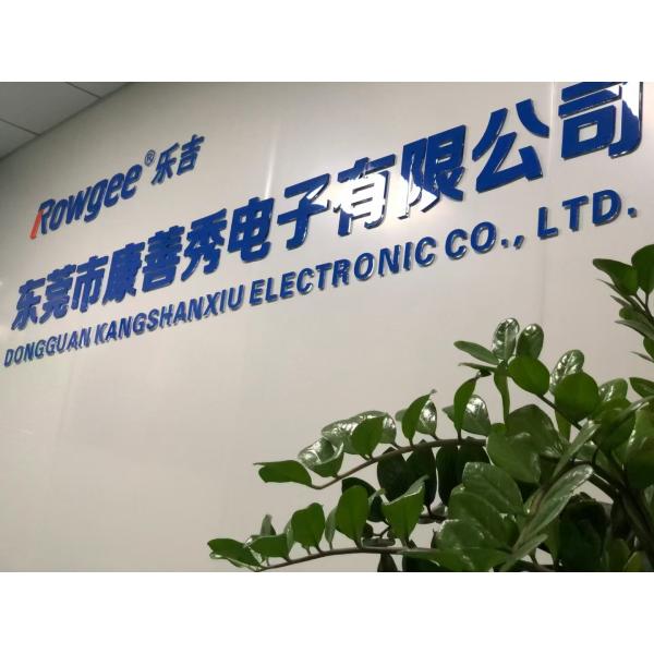 Multi-Functional Diffuser With Humidity Control And Ambient LED Lighting Options