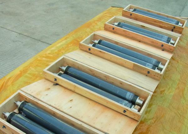 Quality Customized Industrial Machine Parts Silicone Antistatic Shaft Polyurethane Roller for sale