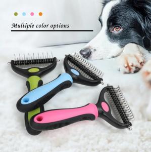 China Custom Self Cleaning Cat Brush Red Blue Dog Hair Remover Comb on sale