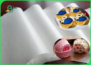 China FDA & SGS 33 ~ 38gsm Translucent Cupcake Liner Paper White Color In Sheet on sale