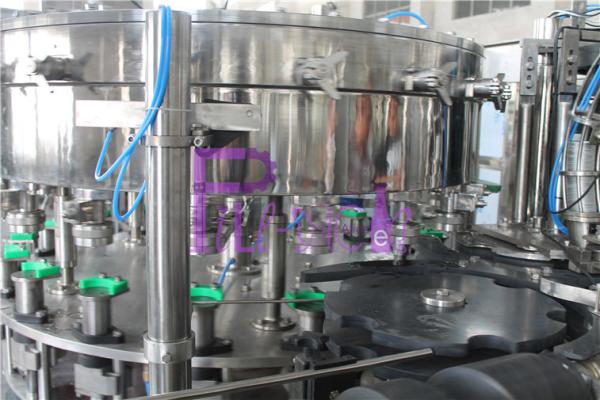Quality PET / Tin Can Carbonated Drink Filling Machine , Full Automatic Filling Capping Machine for sale